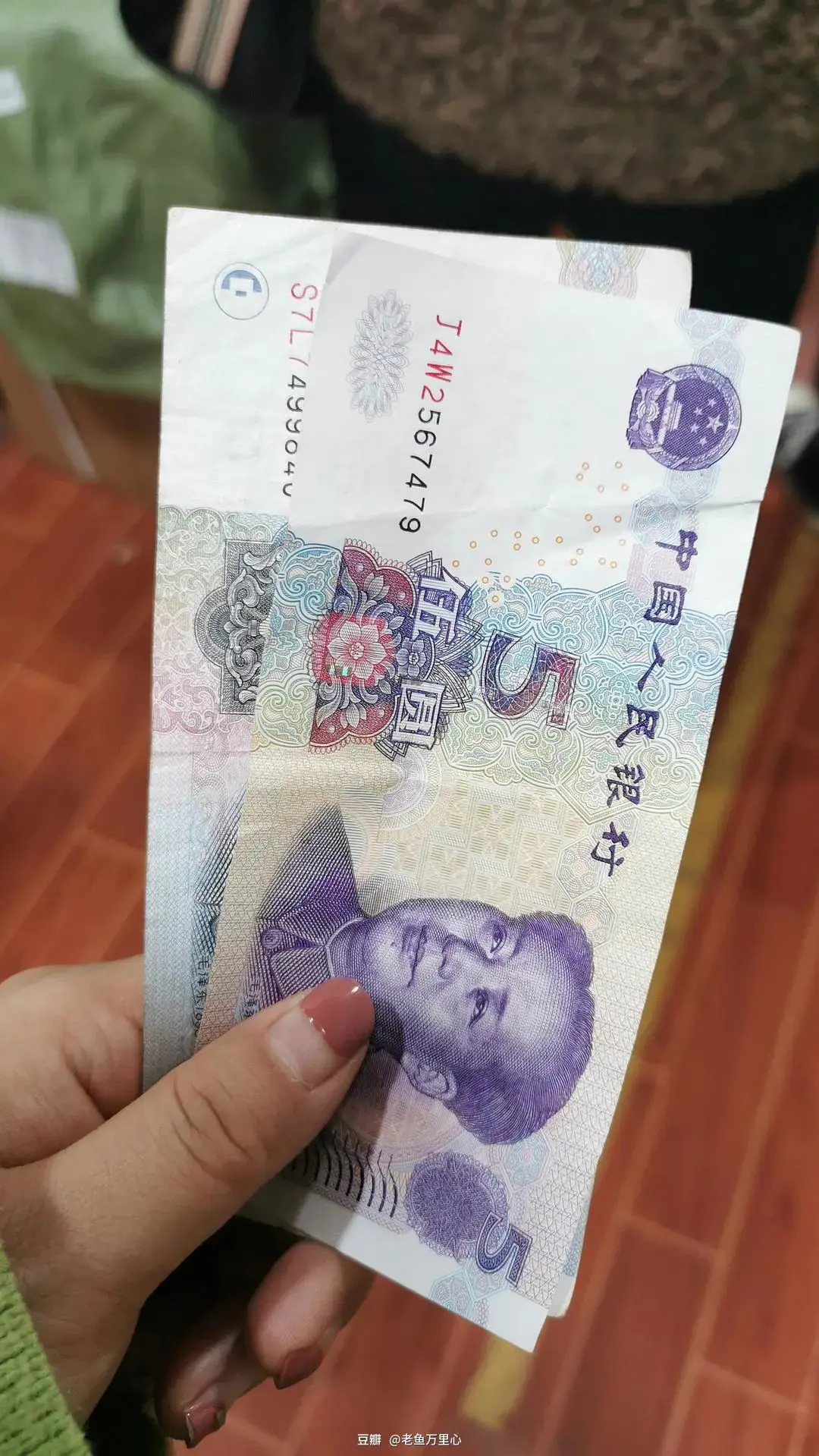 学校挣钱副业攻略学生_学生搞副业_赚钱学生兼职
