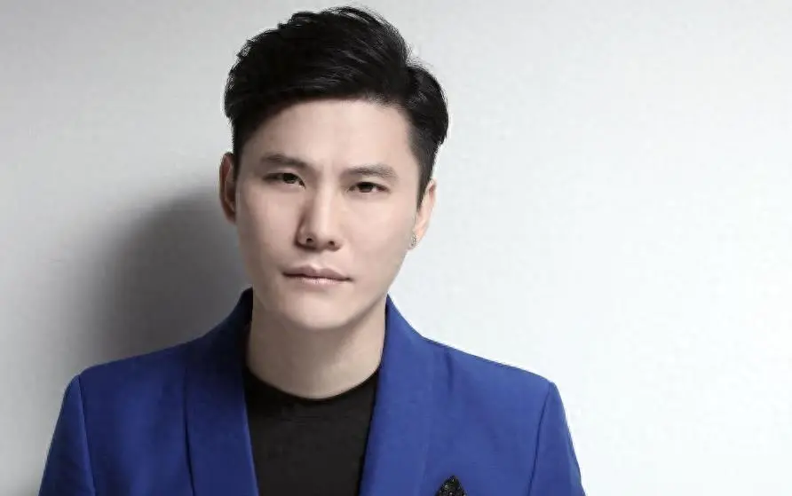 赚钱明星副业有哪些_明星当副业赚钱_赚钱明星副业赚钱吗