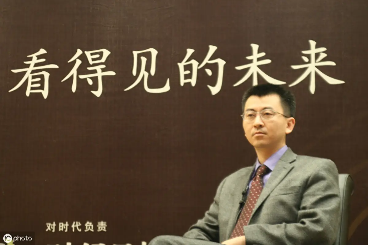 用思维赚钱案例_靠思维赚钱的人最厉害_商业思维赚钱副业