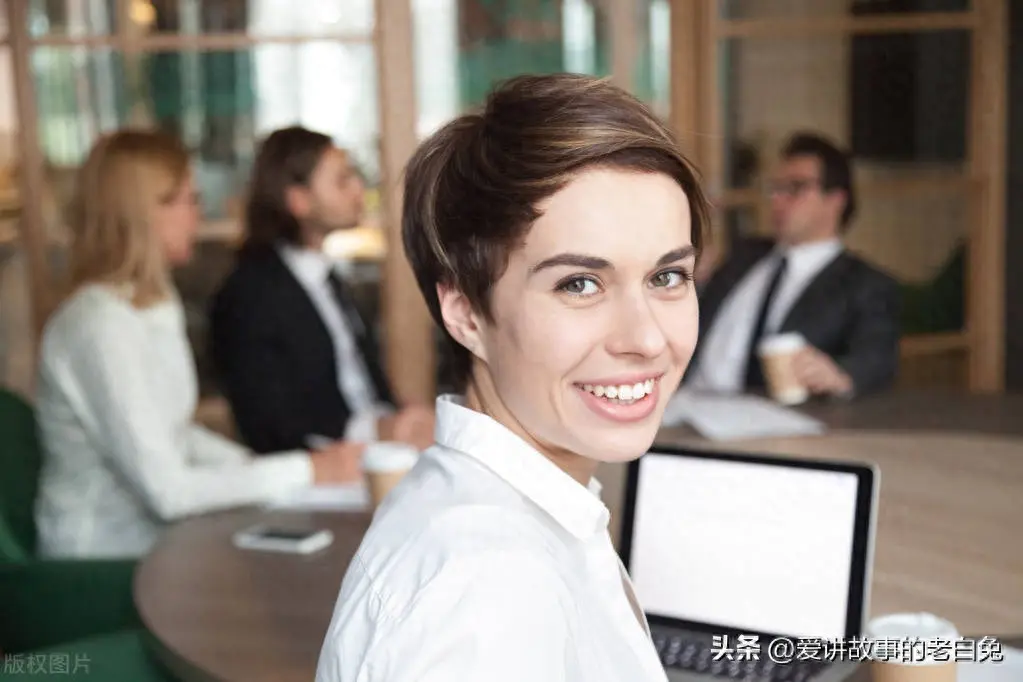 上班族副业做什么赚钱_剑灵副业怎么搭配赚钱_想弄个副业赚钱
