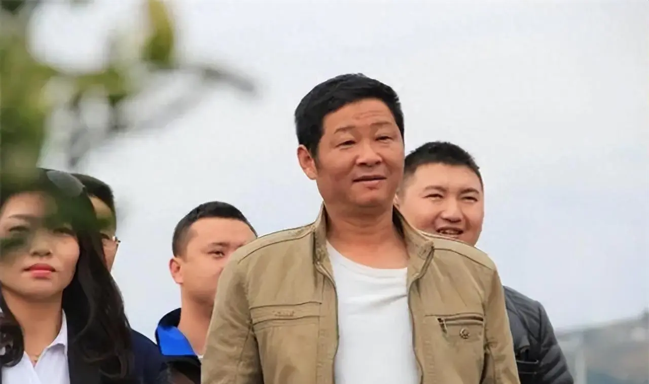 赚钱养鸡副业是真的吗_养鸡赚钱的软件叫什么_副业养鸡赚钱吗