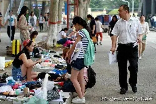 面包车可以做什么赚钱_挣钱面包车用什么软件_如何用面包车挣钱