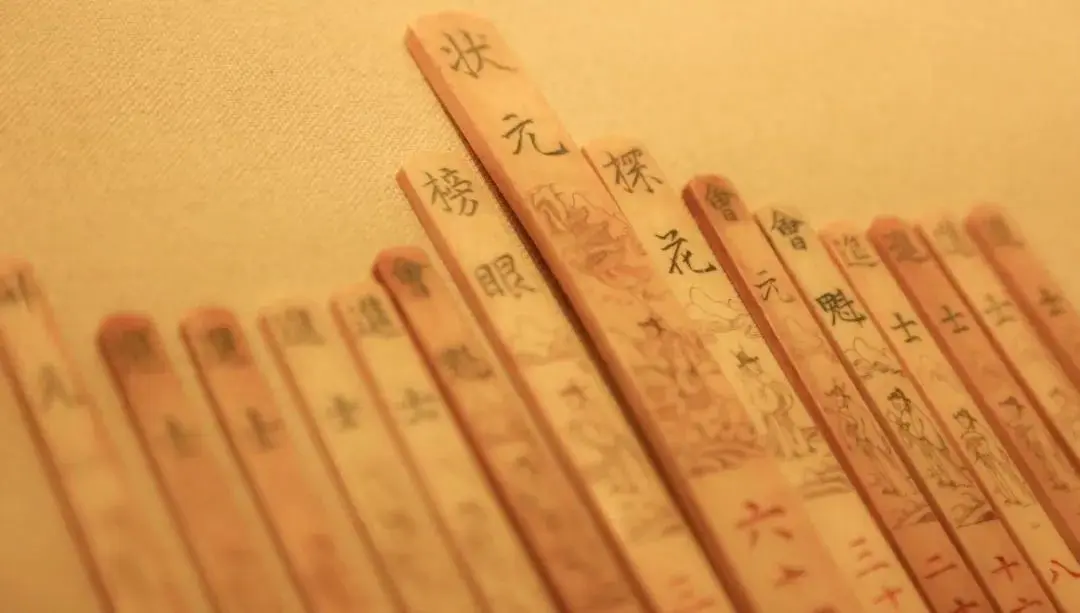 副业赚钱过万_副业赚钱100个路子_很赚钱的副业