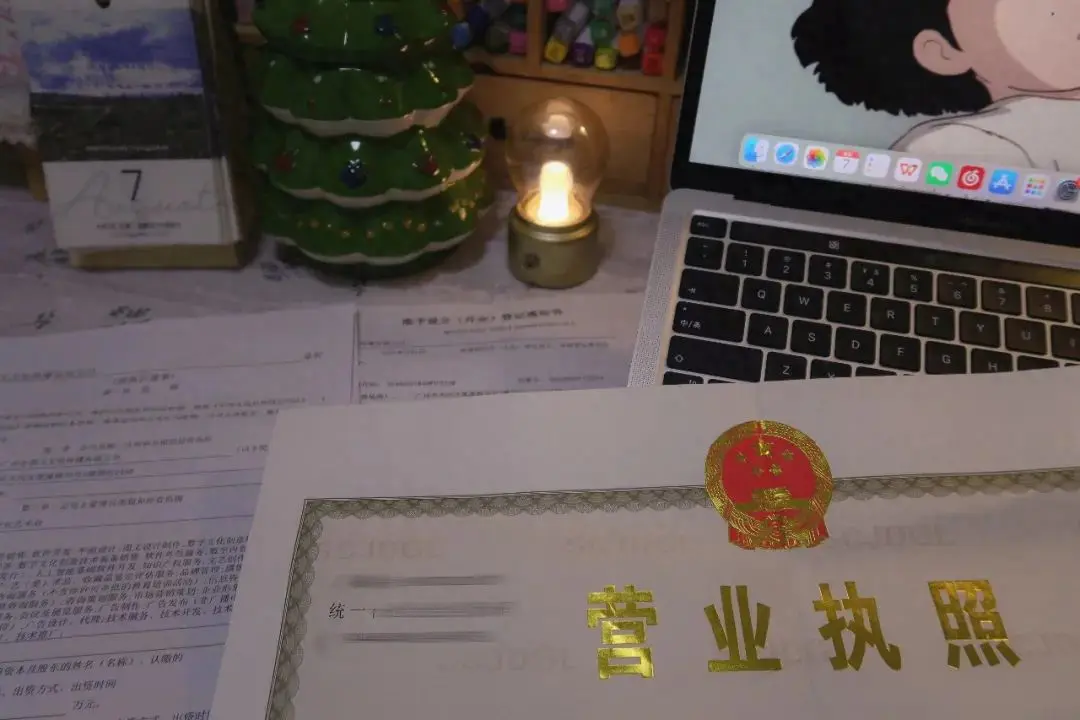 摆摊副业什么比较火_摆摊做副业赚钱_摆摊赚钱副业做什么生意