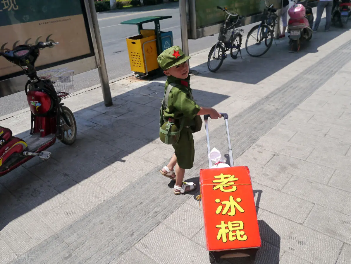 挣钱带孩子心累的说说_如何带孩子挣钱_挣钱带孩子哪个重要