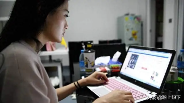 如何副业赚钱呢_赚钱副业推荐_赚钱副业学生党