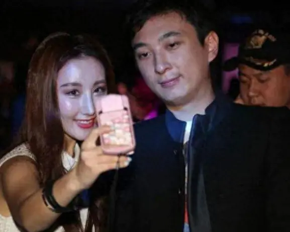 王健林谈如何挣钱_王健林谈赚钱_王健林赚辛苦钱