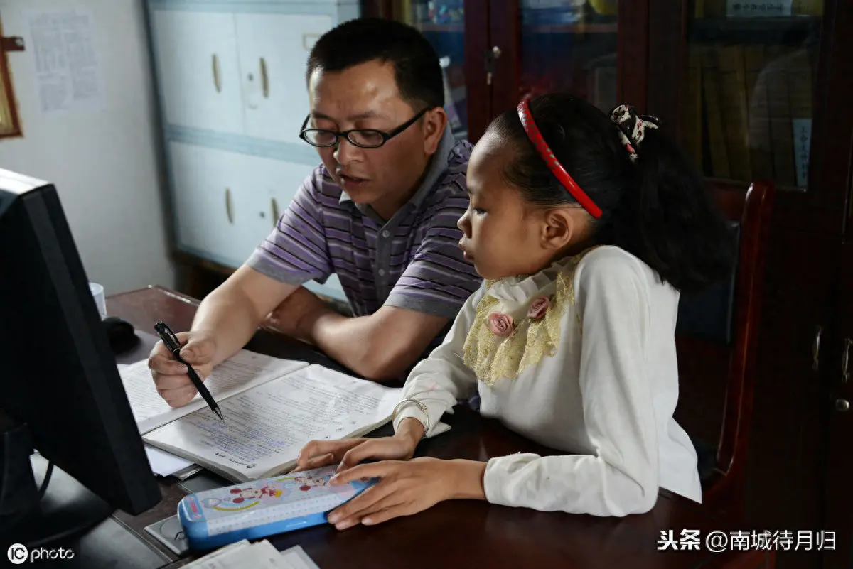 成人副业赚钱项目_成人行业怎么赚钱_成人赚钱的方式有哪些