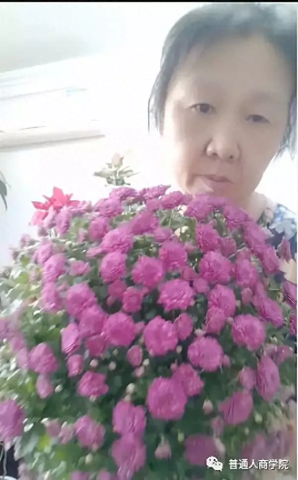 下载挣钱快手_快手如何挣钱_播剧怎么挣钱快手