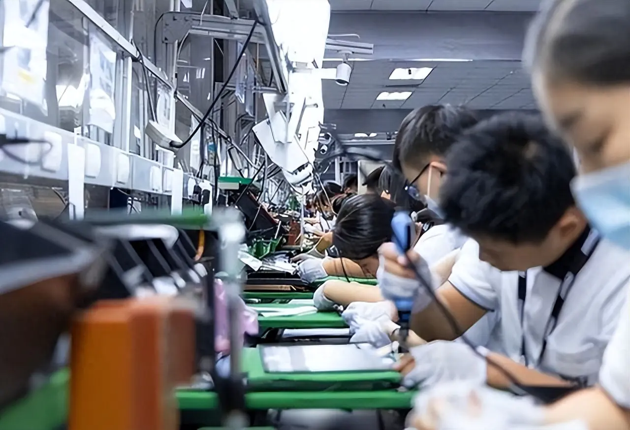 赚钱手机学生_学生如何用手机挣钱_挣钱手机学生用什么软件