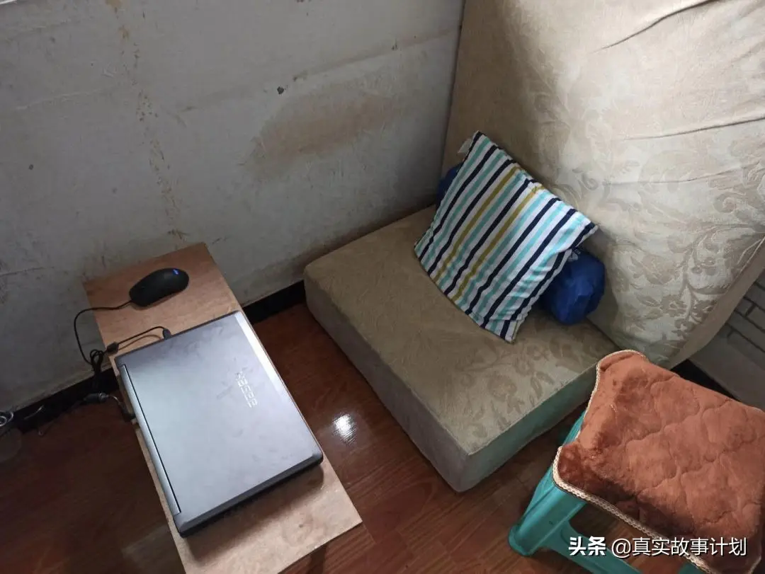 男生赚钱养家是理所当然的吗_男的赚钱养家女的赚钱养自己_男人赚钱养家副业