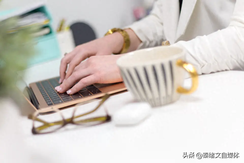 做副业赚_副业赚的是什么收入_副业是真的赚钱