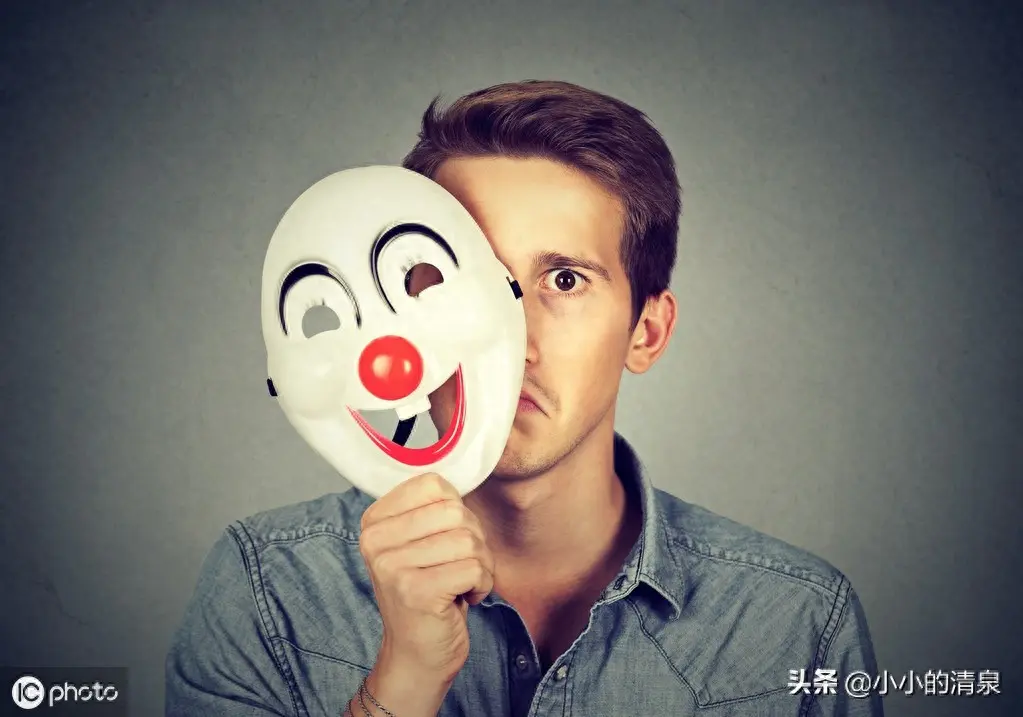挣钱网上可靠_如何在网上挣钱啊_挣钱网上小路子