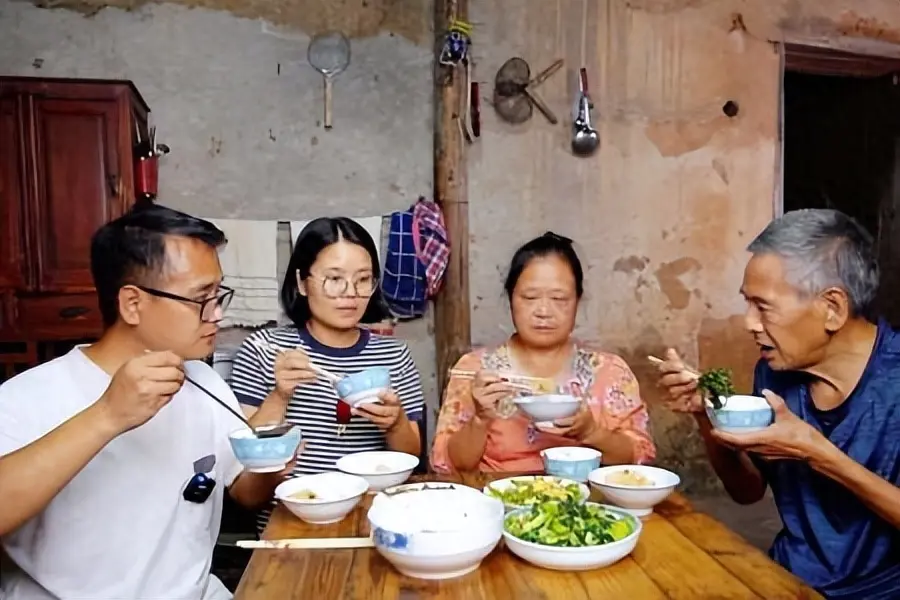 老年人在家赚钱_老年人在家可以做什么赚钱_老年人在家如何挣钱