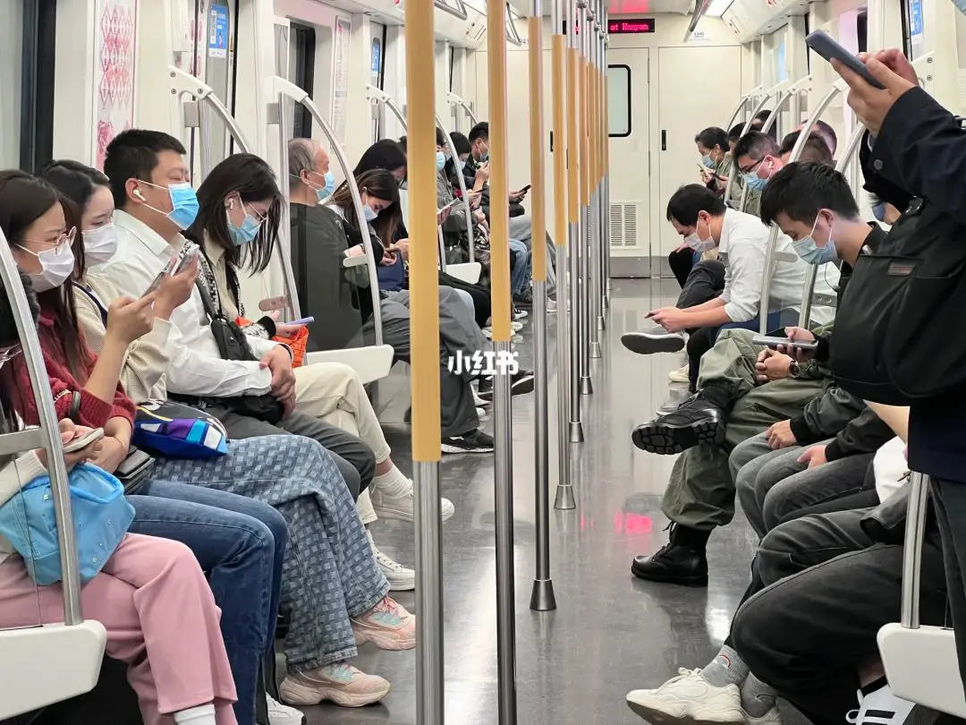 深圳地铁副业赚钱_现在做什么副业赚钱_上班族干什么副业赚钱
