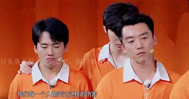 副业赚钱之道_网吧里面的做什么副业比较赚钱_明星赚钱副业
