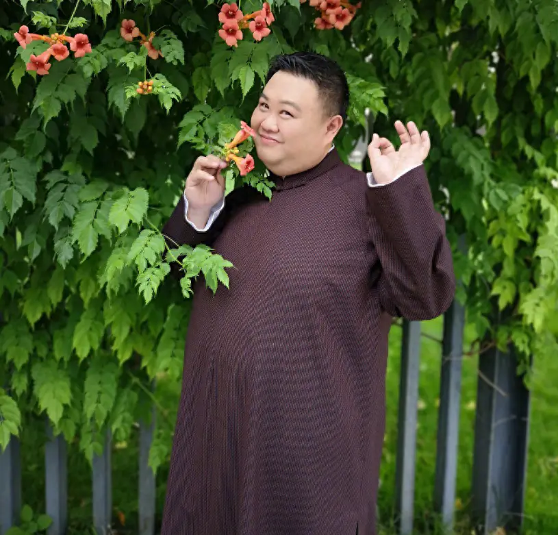 徒弟赚钱得给师父60%_徒弟副业赚钱_赚钱收徒弟
