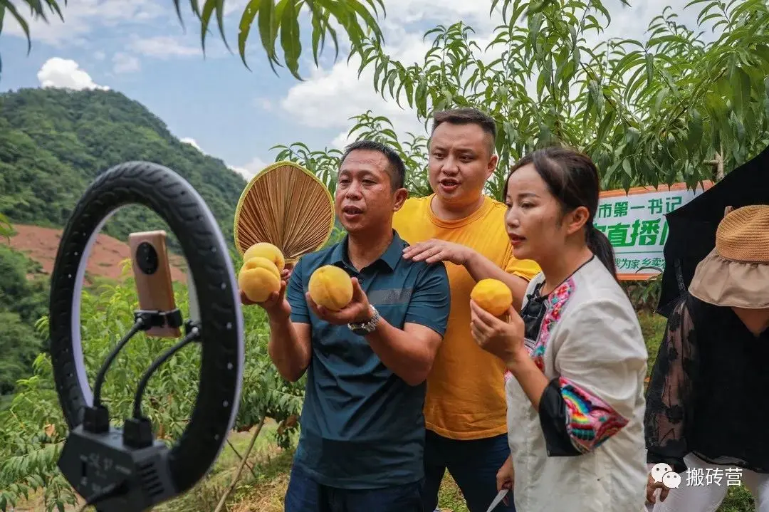 直播赚钱副业怎么做_直播赚钱副业是真的吗_直播副业赚钱