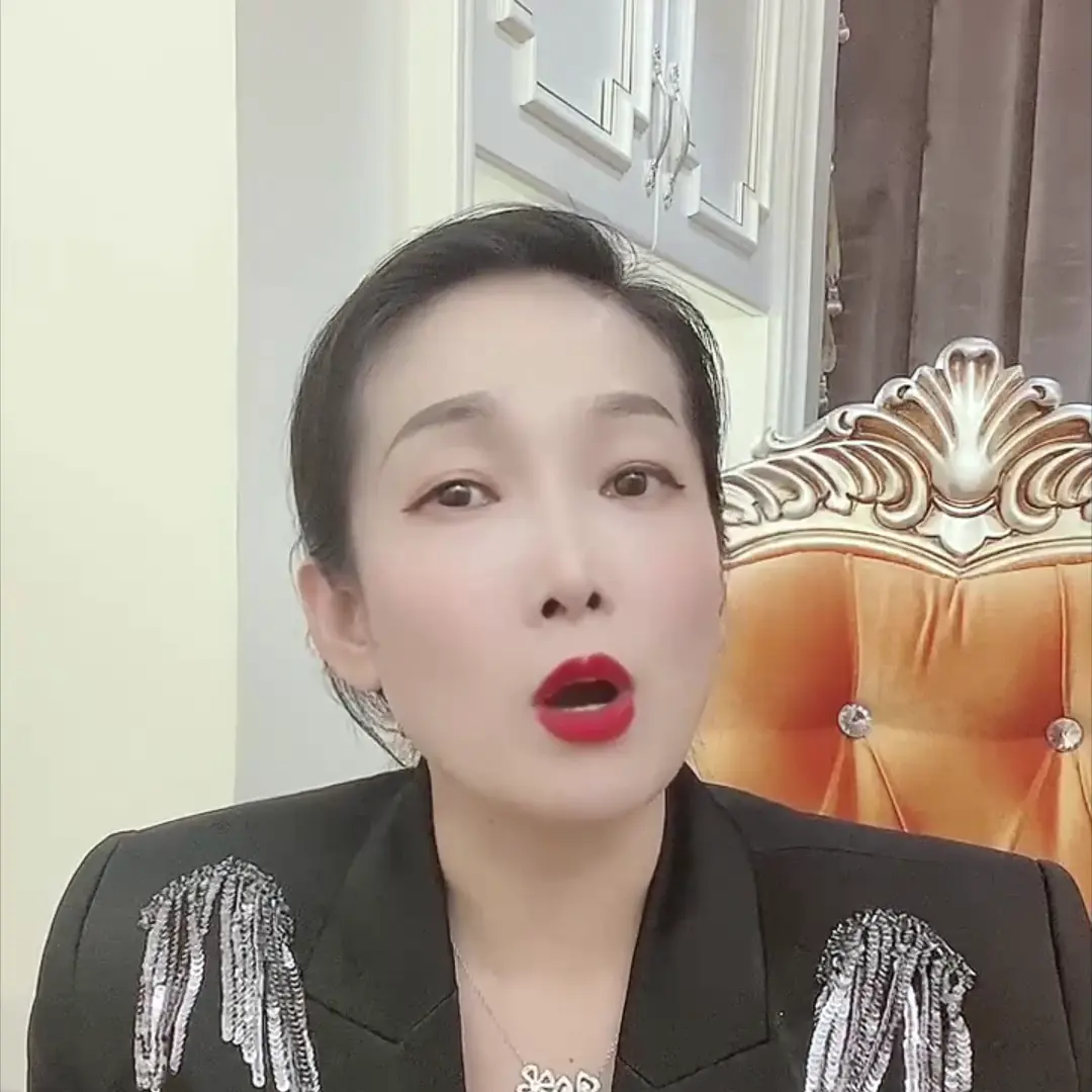 女孩子做点什么副业赚钱_女孩做什么副业_女生赚钱副业