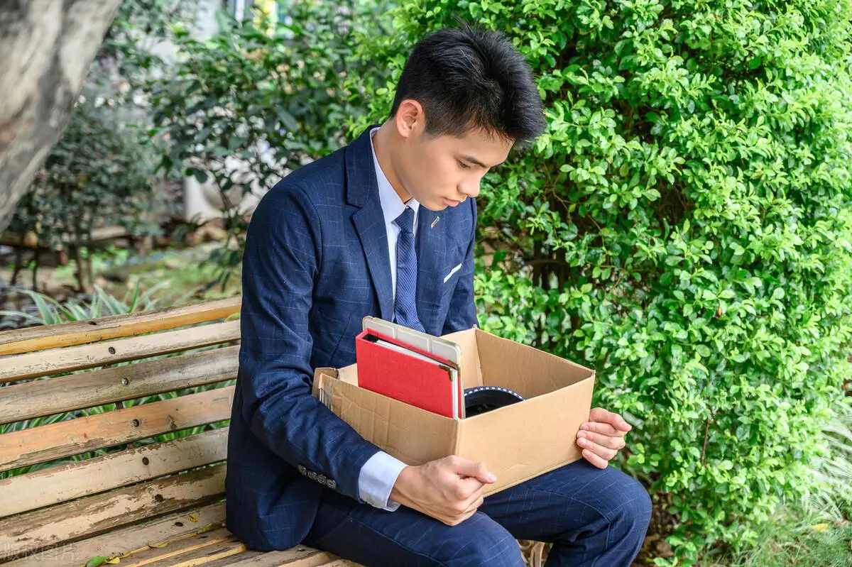 当前适合做什么副业赚钱_赚钱当前副业适合做什么生意_赚钱当前副业适合做什么