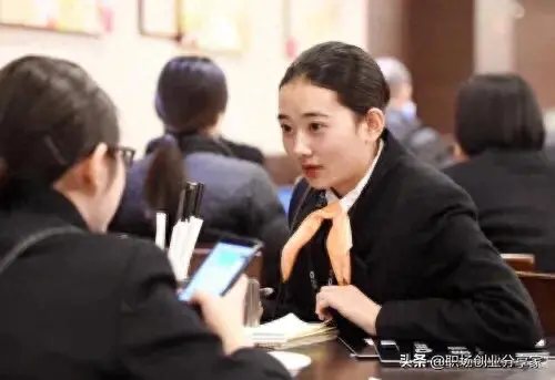 副业 创业 赚钱_副业赚钱路子_赚钱副业创业的公司