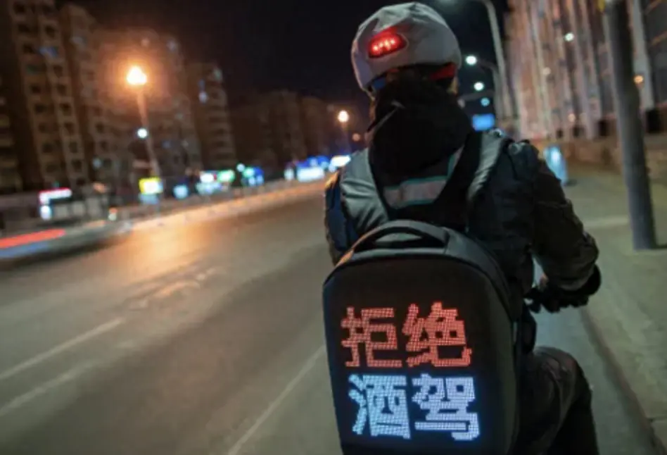 副业赚钱素材_素材网兼职一个月能赚多少_素材挣钱