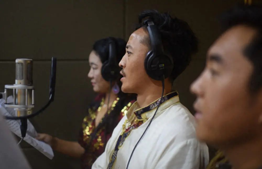 配音赚钱副业怎么做_赚钱副业配音_配音赚钱的