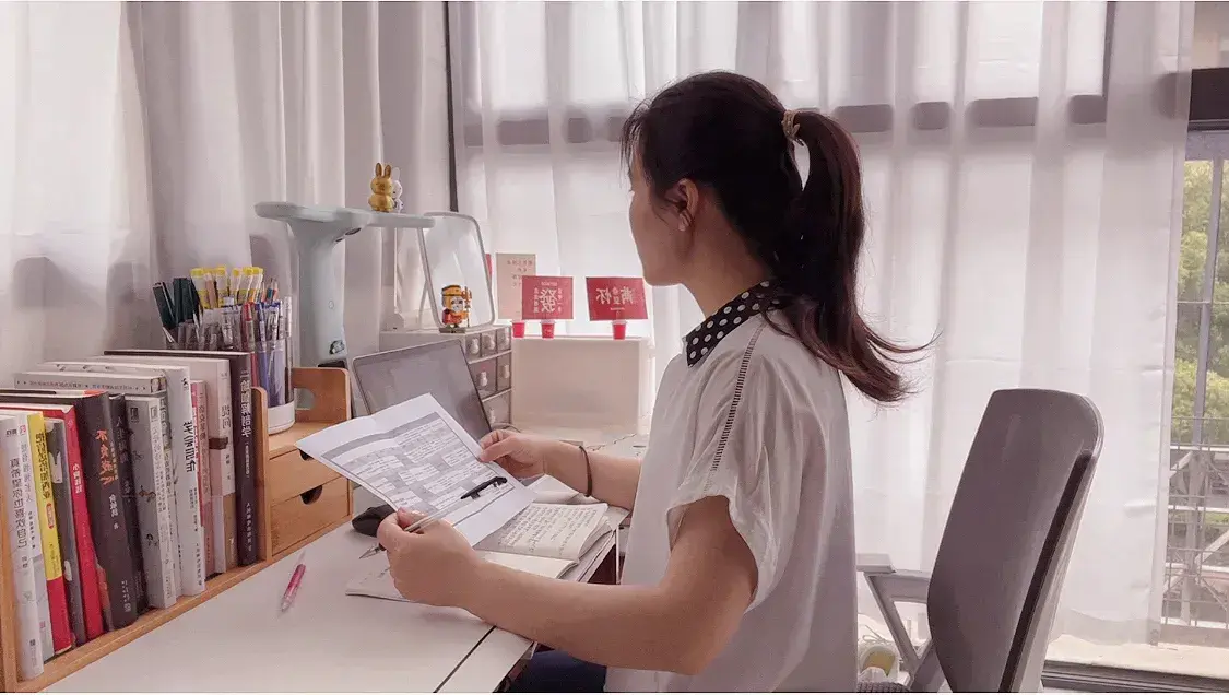 十五岁孩子做什么副业赚钱_挣小孩钱做什么生意_做什么适合赚小孩的钱