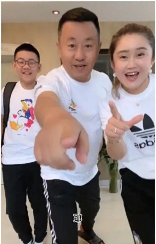 徒弟副业赚钱_徒弟赚钱副业怎么做_徒弟赚钱得给师父60%
