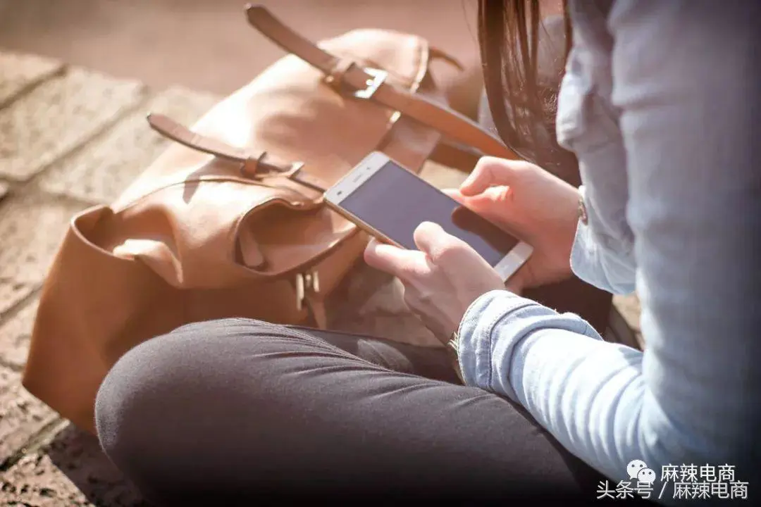 手机兼职怎么能多赚钱啊_兼职手机赚钱做什么赚钱_兼职挣钱手机